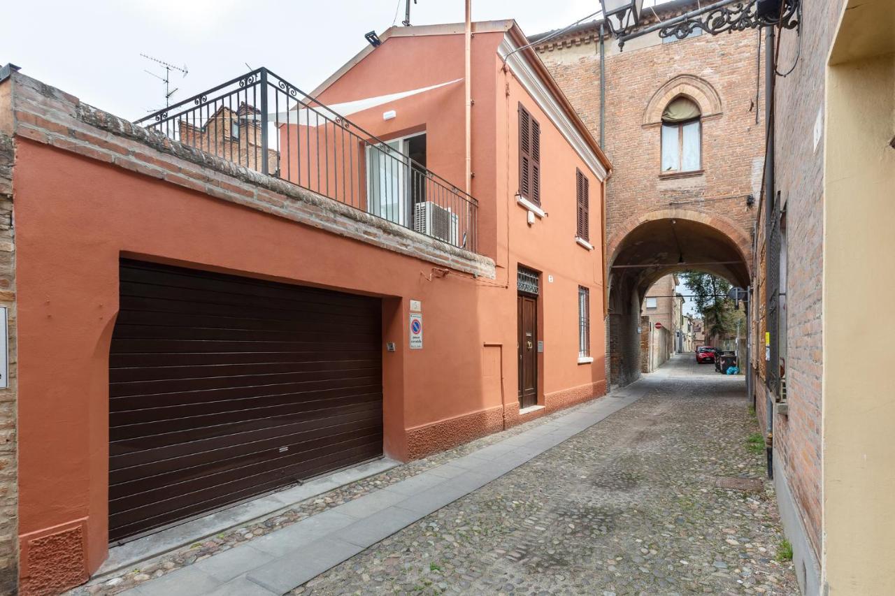Apartament Ferrara Casa Dell'Archivolto Con Garage Zewnętrze zdjęcie